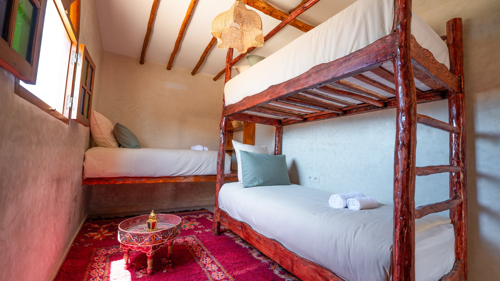 Room Tayought at AZA House